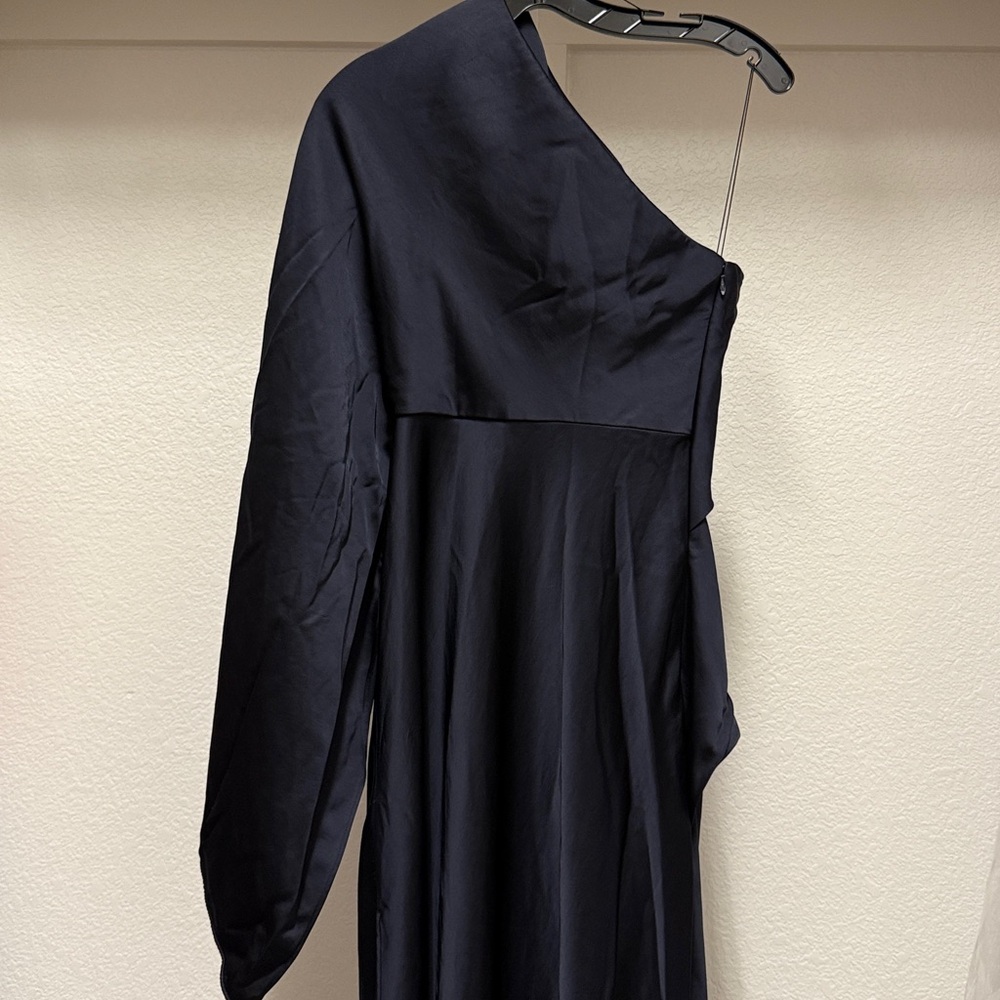 SIGNIFICANT OTHER
KELSIE DRESS - Picture 6 of 14
